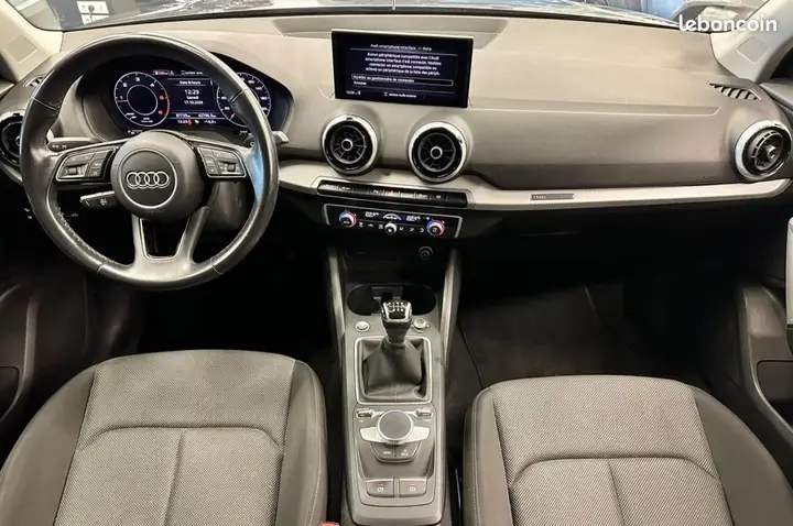 Audi Q2 2021 photo 3