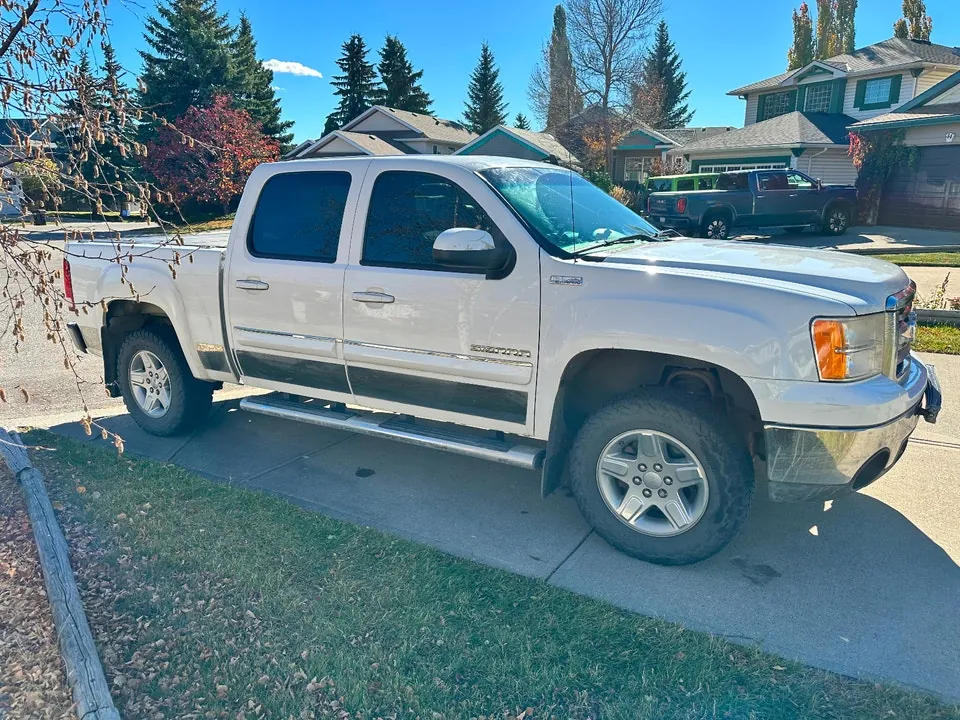 GMC Sierra 1500 2011 photo 3