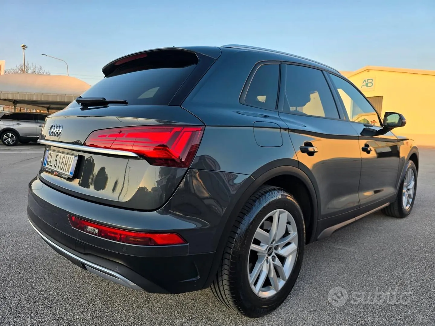 Audi Q5 2022 photo 3