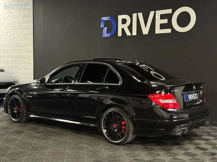Mercedes-Benz C-Class 2010 photo 3