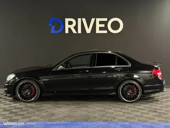 Mercedes-Benz C-Class 2010 photo 2
