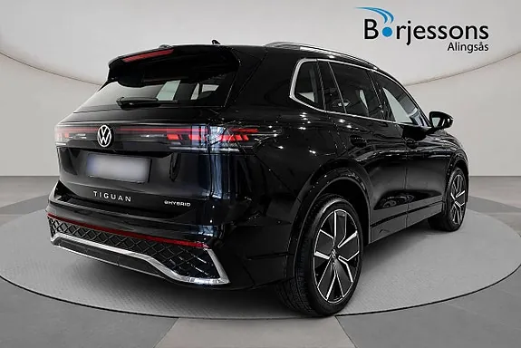 Volkswagen Tiguan 2026 photo 3