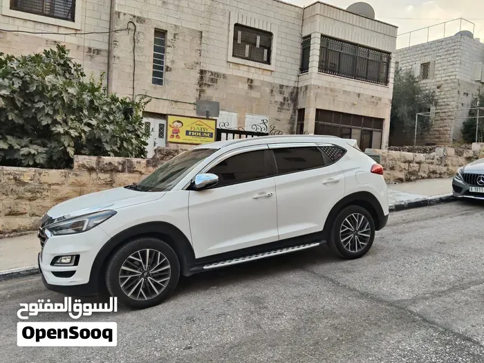 Hyundai Tucson 2019 photo 3