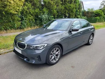 BMW 320I