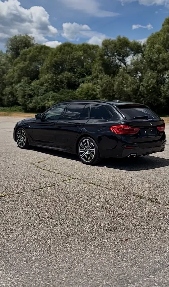 BMW 5 Series 2019 photo 3