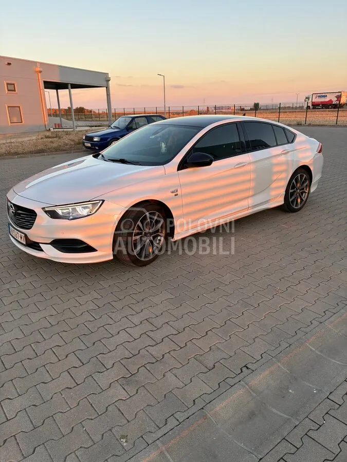 Opel Insignia 2018 photo 2