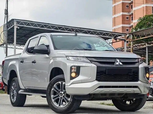 Mitsubishi Triton