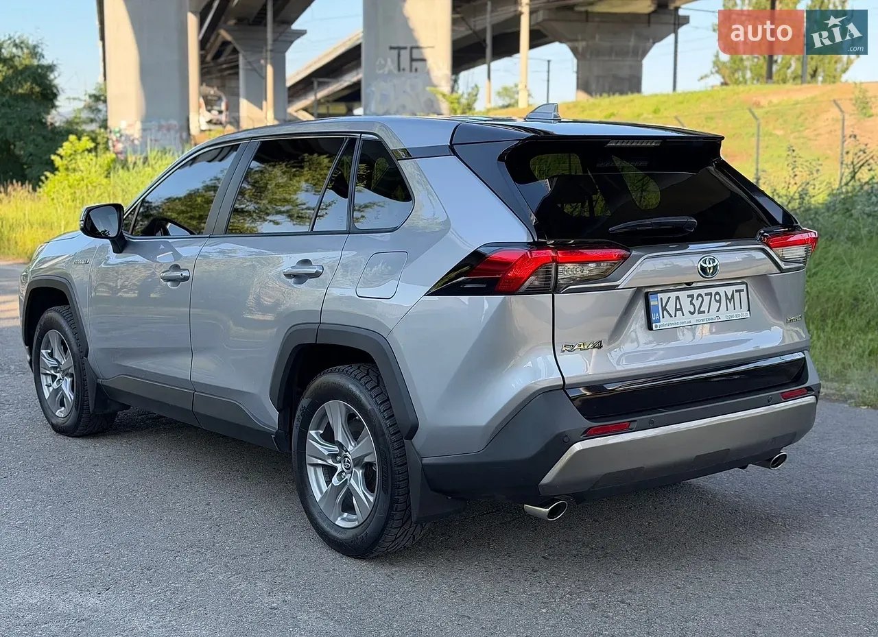 Toyota Rav4 2024 photo 5