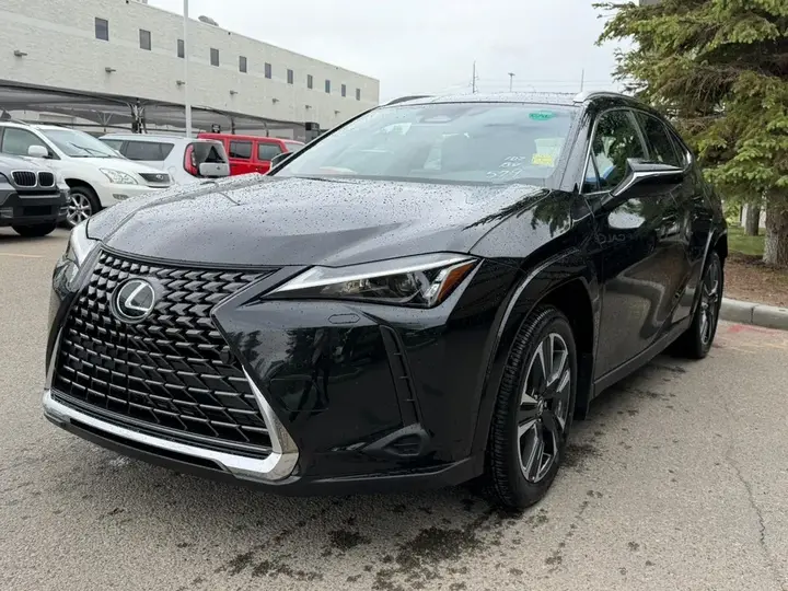 Lexus Ux 2026 photo 4