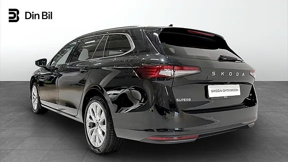 Skoda Superb 2026 photo 5