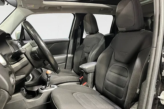 Jeep Renegade 2015 photo 3