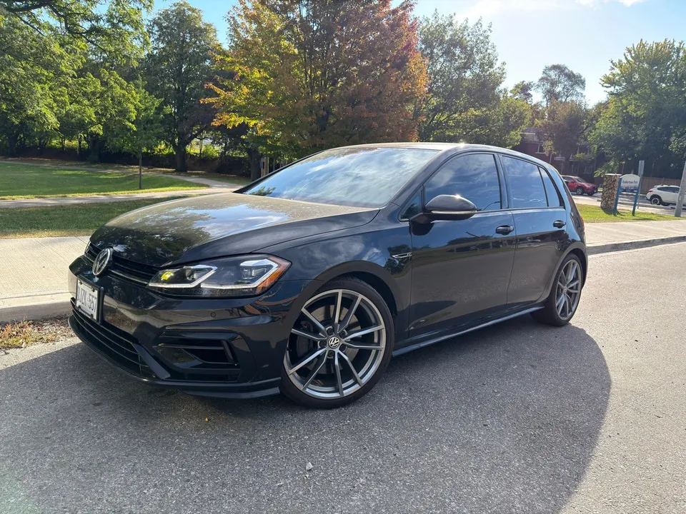 Volkswagen Golf R