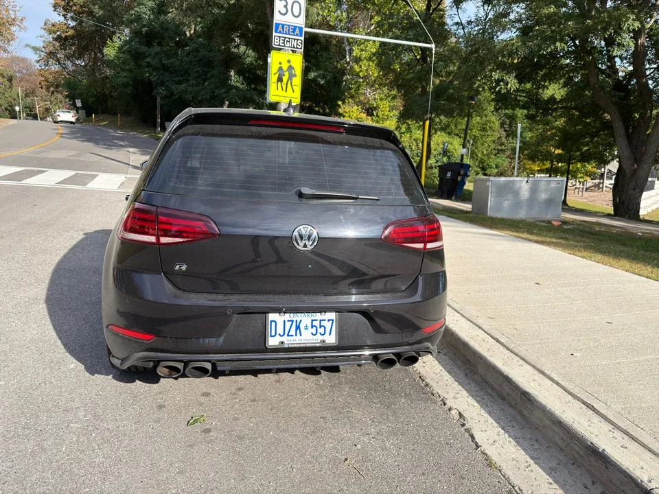 Volkswagen Golf R 2018 photo 3