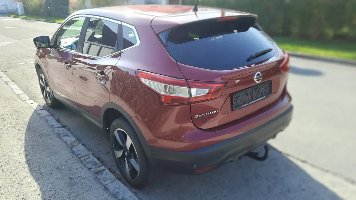 Nissan Qashqai 2015 photo 2