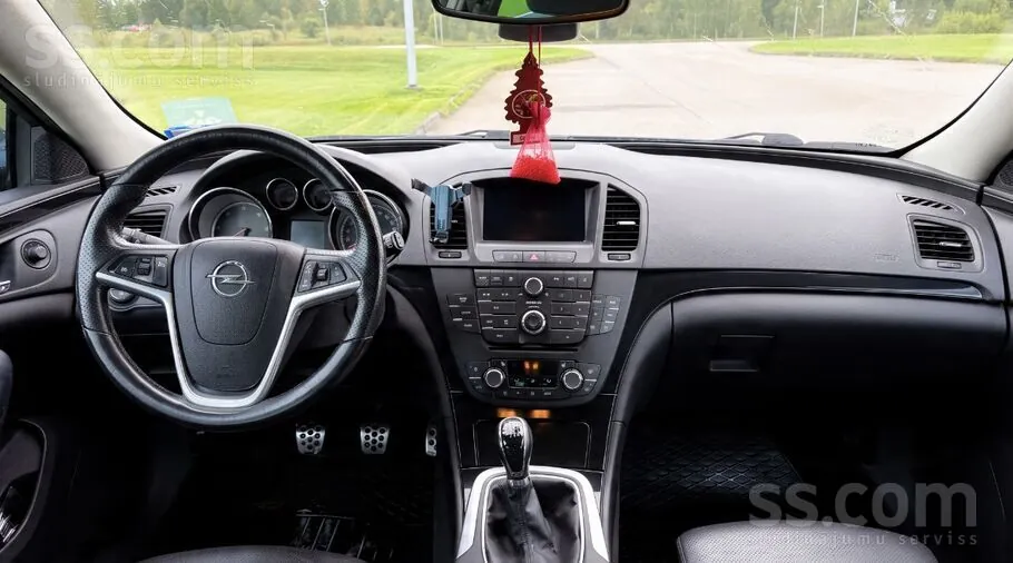 Opel Insignia 2010 photo 4
