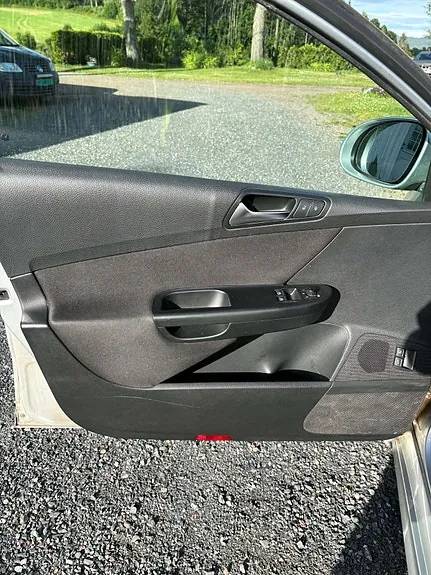 Volkswagen Passat 2010 photo 5