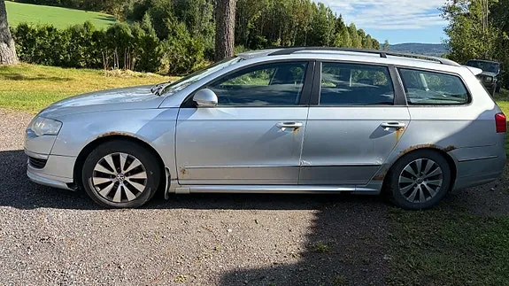 Volkswagen Passat 2010 photo 3