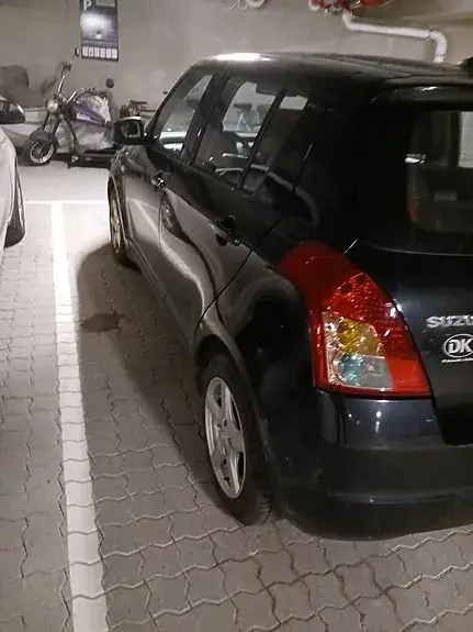 Suzuki Swift 2007 photo 2
