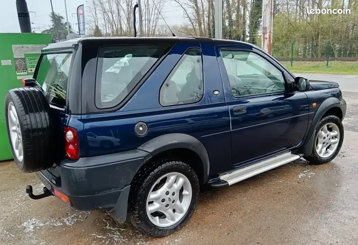 Land Rover Freelander 2001 photo 3