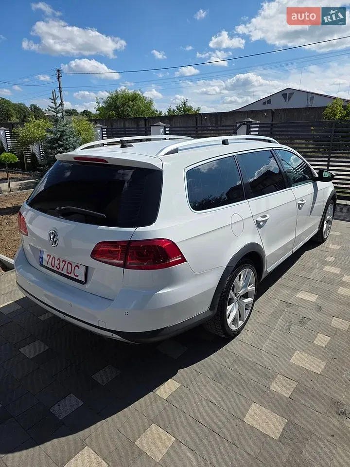 Volkswagen Passat Alltrack 2013 photo 3