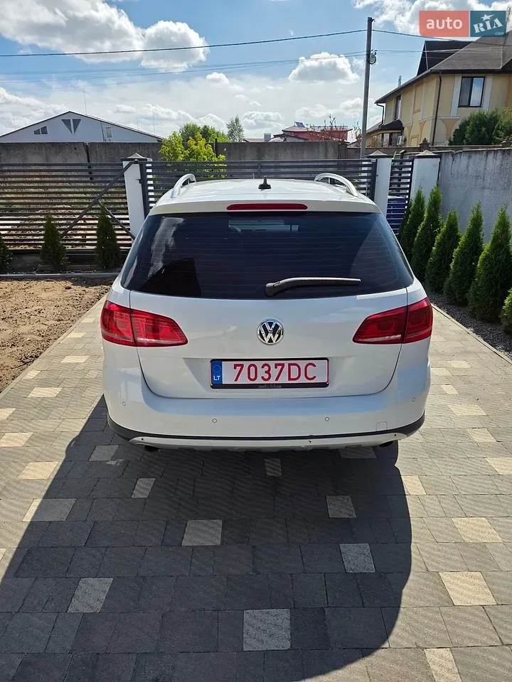 Volkswagen Passat Alltrack 2013 photo 4