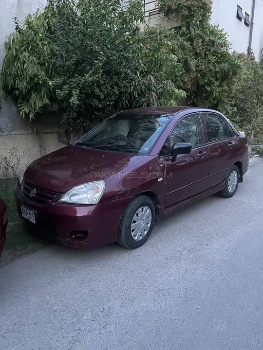 Suzuki Liana