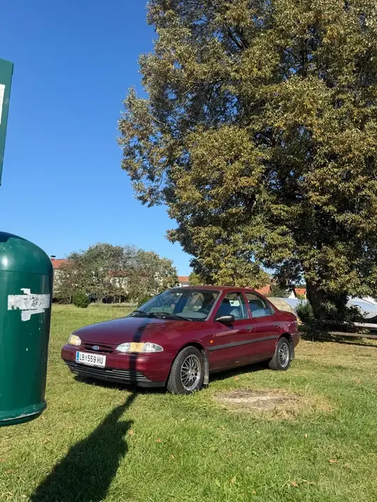 Ford Mondeo 1993 photo 3