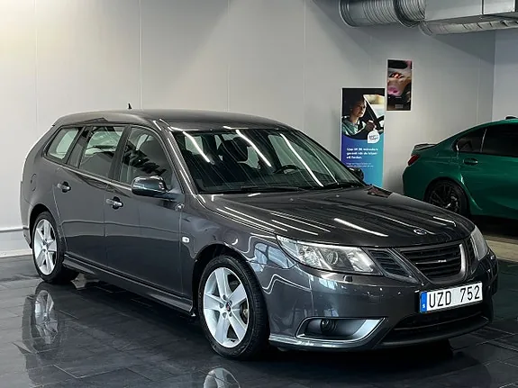 Saab 9-3 2010 photo 3