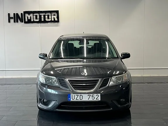 Saab 9-3 2010 photo 2
