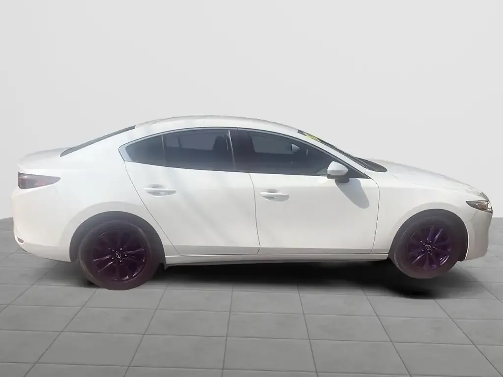 Mazda 3 2023 photo 3