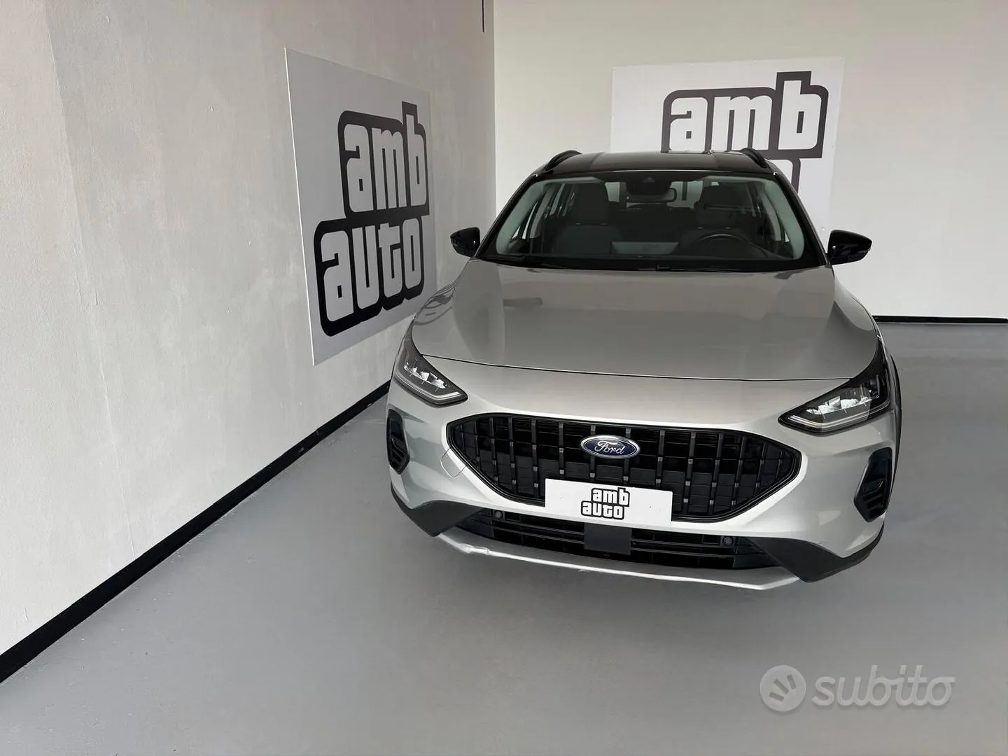 Ford Focus 2023 photo 2