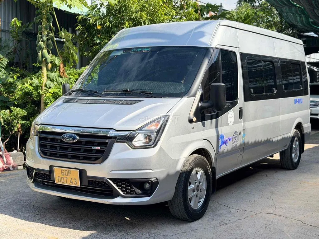 Ford Transit 2022 photo 2