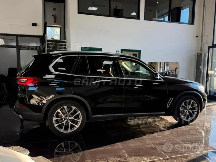 BMW X5 2019 photo 4