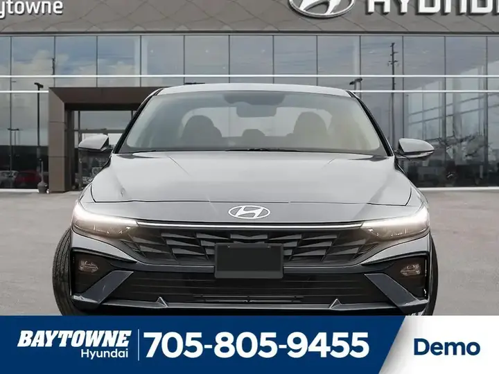 Hyundai Elantra 2025 photo 3
