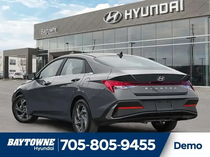 Hyundai Elantra 2025 photo 5
