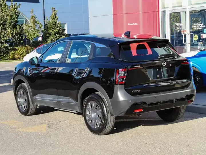 Nissan Kicks 2025 photo 4