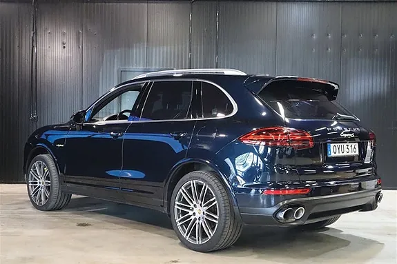 Porsche Cayenne S 2016 photo 3