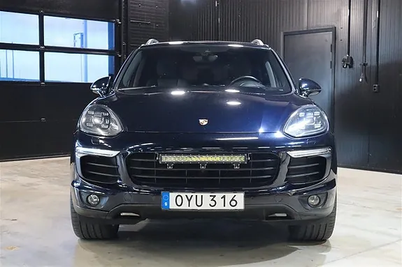 Porsche Cayenne S 2016 photo 2