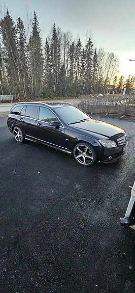 Mercedes-Benz C180