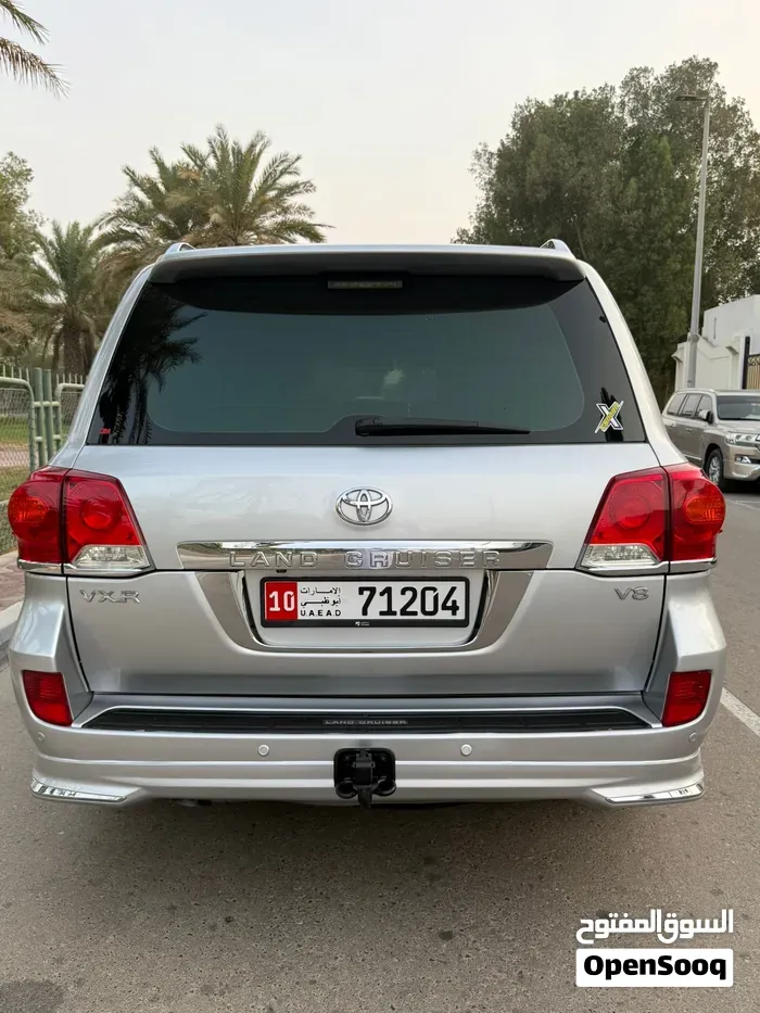 Toyota Land Cruiser 2014 photo 3