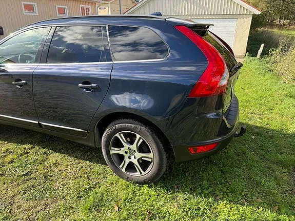 Volvo Xc60 2013 photo 2