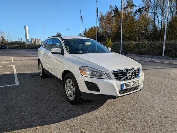 Volvo Xc60 2012 photo 2