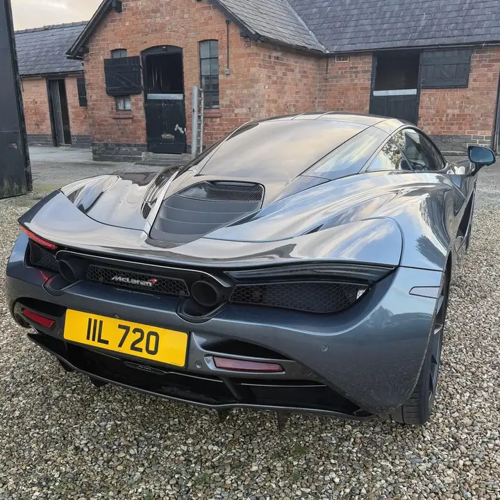 Mclaren 720S 2017 photo 3