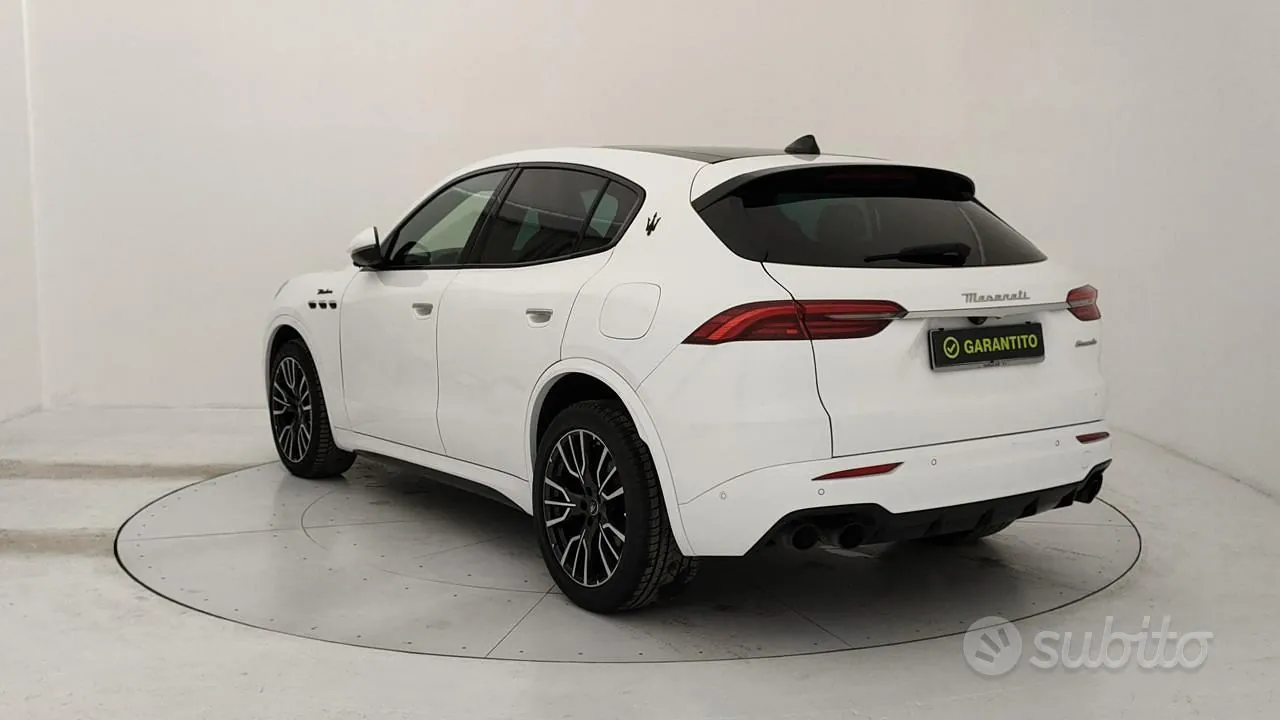 Maserati Grecale 2023 photo 3