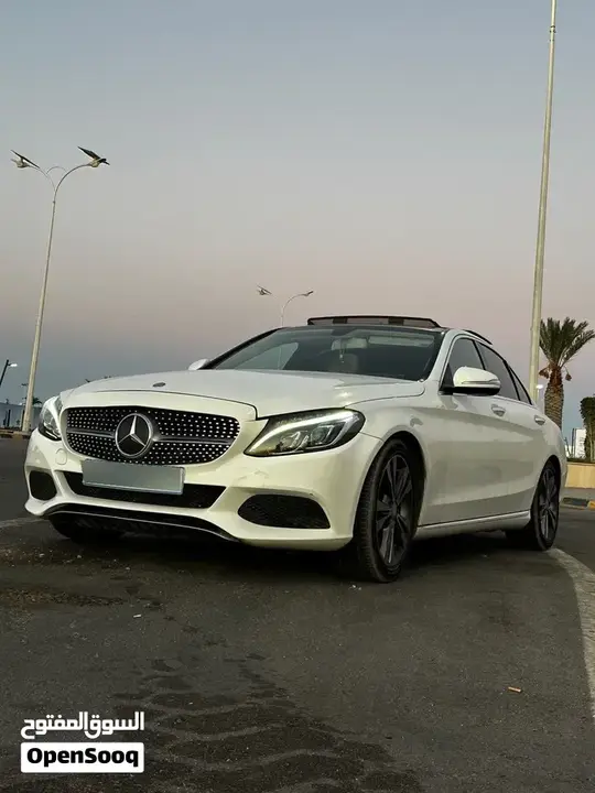 Mercedes-Benz C300 2016 photo 3