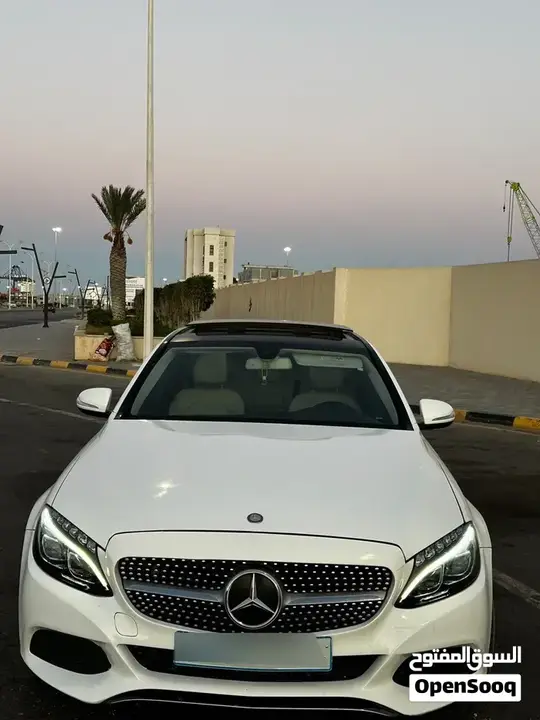 Mercedes-Benz C300