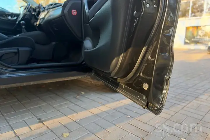 Nissan Qashqai 2015 photo 5