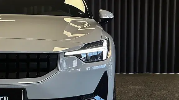 Polestar 2 2023 photo 4
