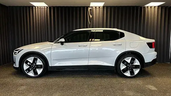 Polestar 2 2023 photo 5