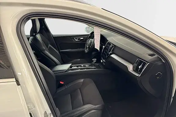 Volvo V60 2020 photo 5